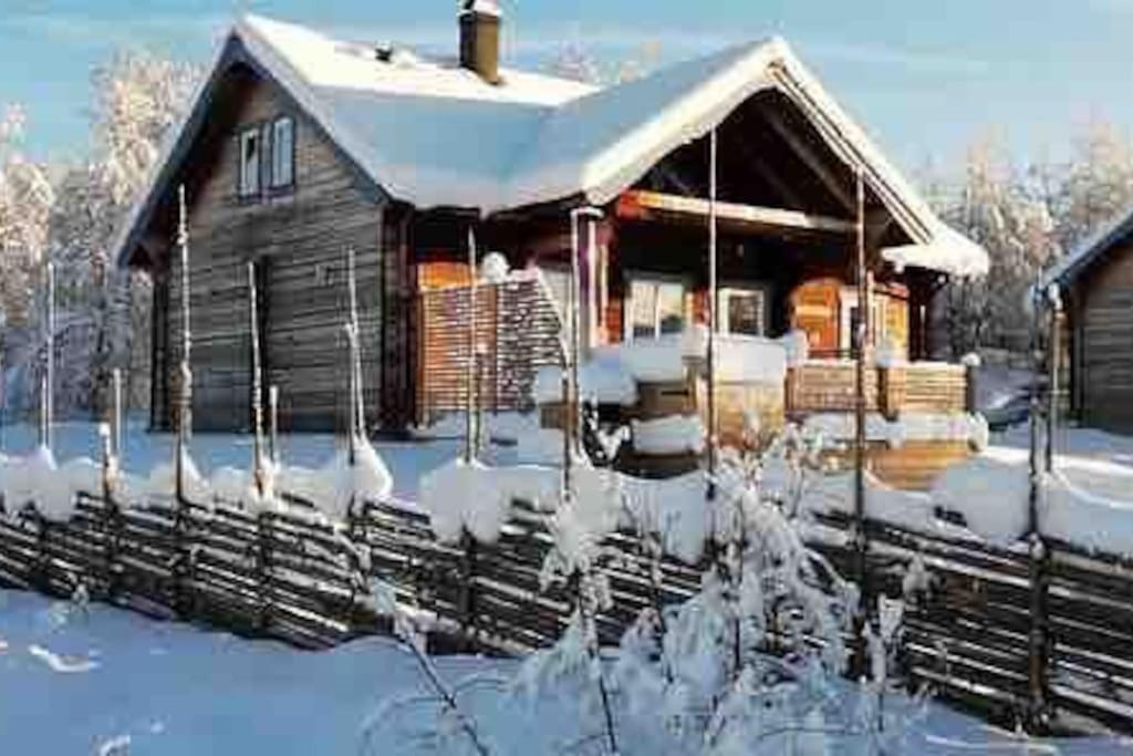 Cabin In Bruksvallarna Buitenkant foto